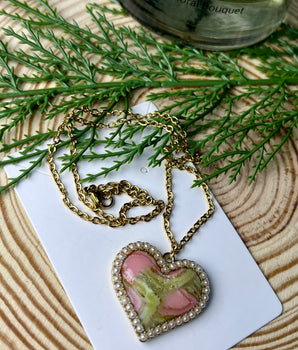 4.3 Spring Melon Pearl Heart Necklace