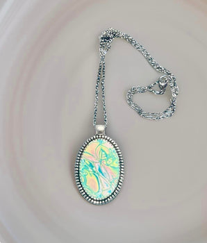 3.20 Spring oval necklace silver